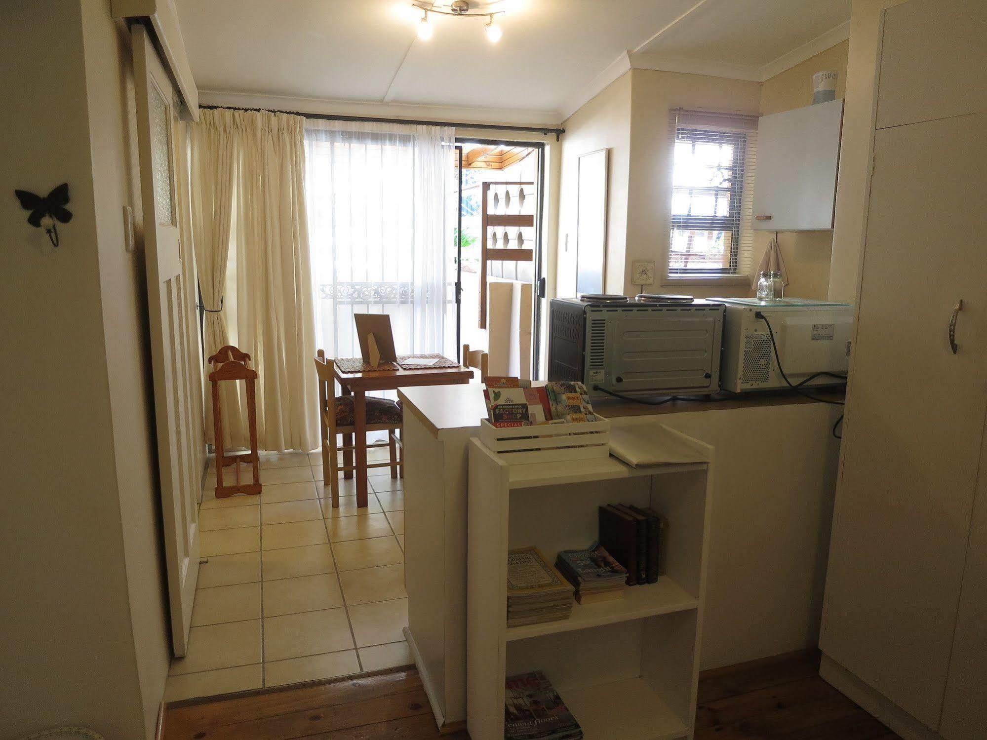 Dempsey'S Self-Catering Guest House بورت اليزابيث المظهر الخارجي الصورة